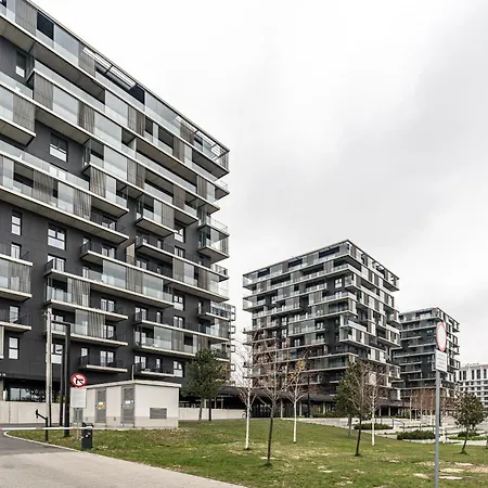 Rentplanet - Przy Muzeum Slaskim Apartment *